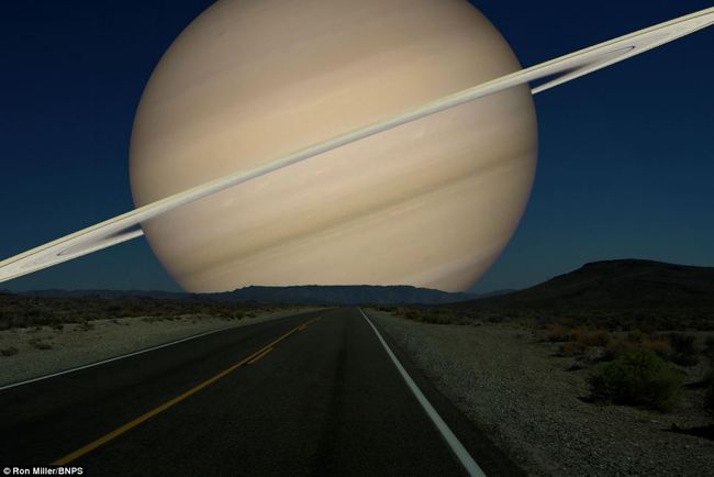 saturno visto dalla terra